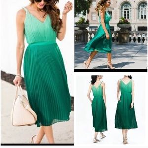 Banana Republic Green Ombré Pleated Midi Dress